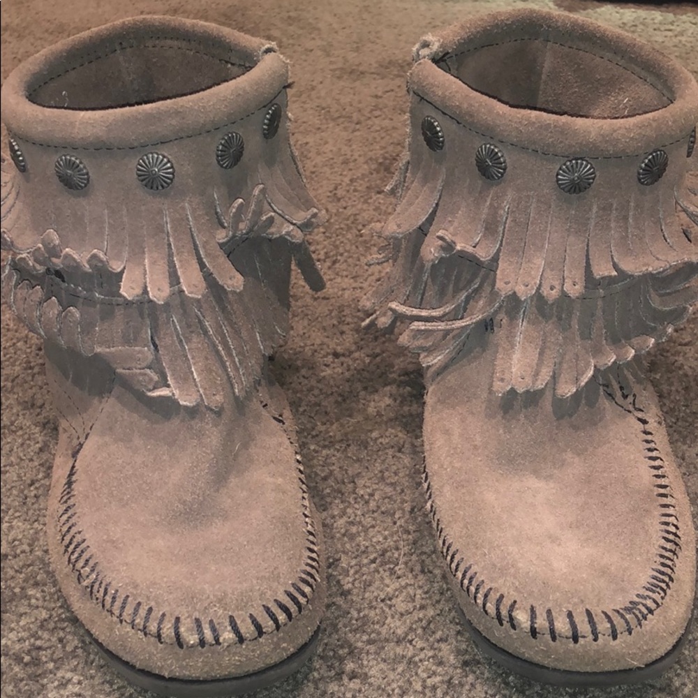Minnetonka moccasins
